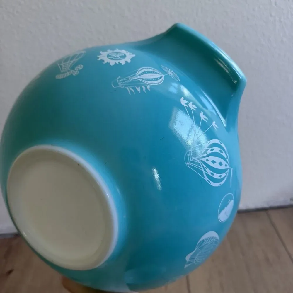 2 Vintage 1958 Pyrex Cinderella Hot Air Balloons Turquoise Batter Bowls